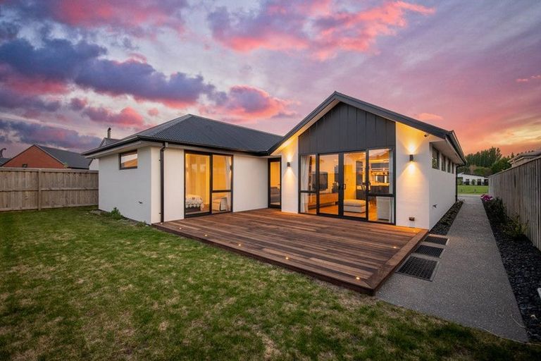 Photo of property in 5 Burkett Street, Marshland, Christchurch, 8051