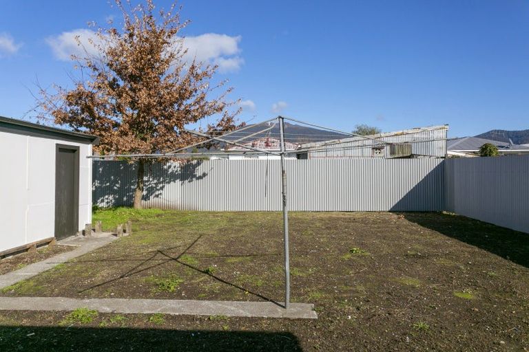 Photo of property in 19 Te Takinga Street, Turangi, 3334