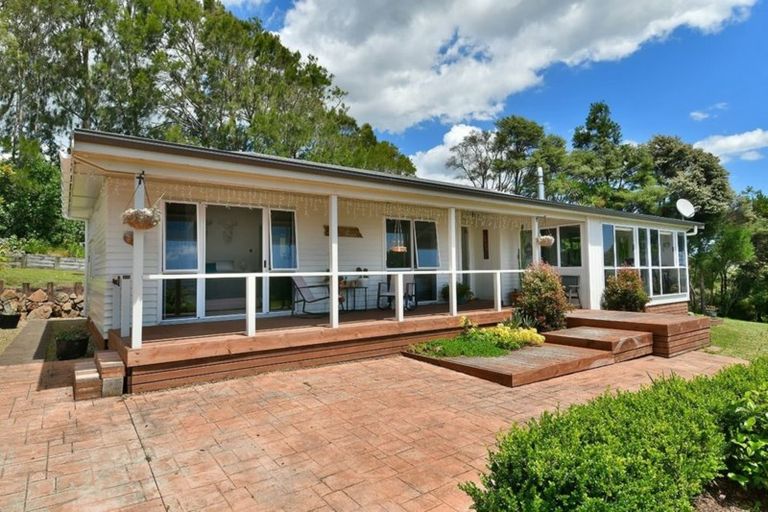 Photo of property in 144 Wishart Road, Helensville, 0875