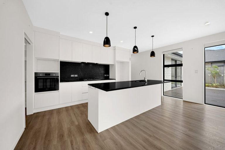 Photo of property in 31 Rapana Drive, Tuakau, 2121