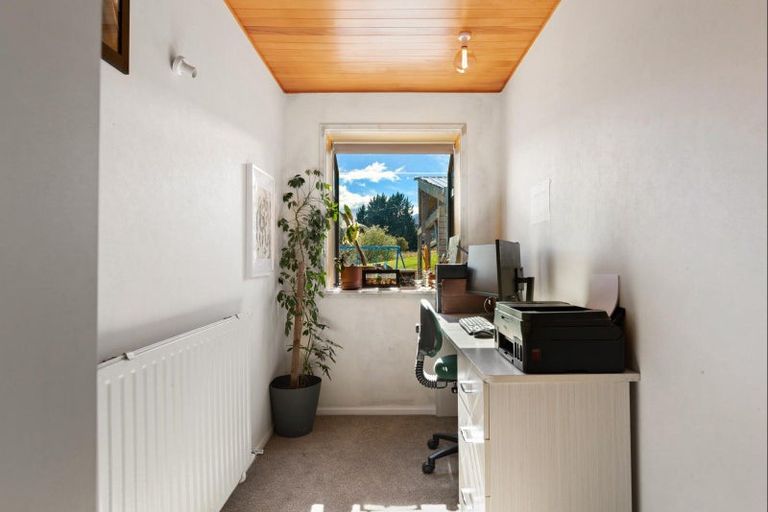 Photo of property in 46c Rees Valley Road, Glenorchy, 9372