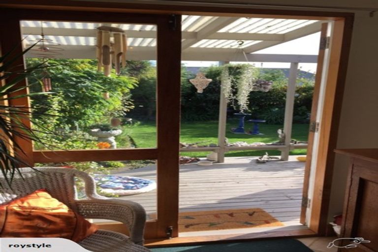 Photo of property in 18 Augusta Street, Redcliffs, Christchurch, 8081