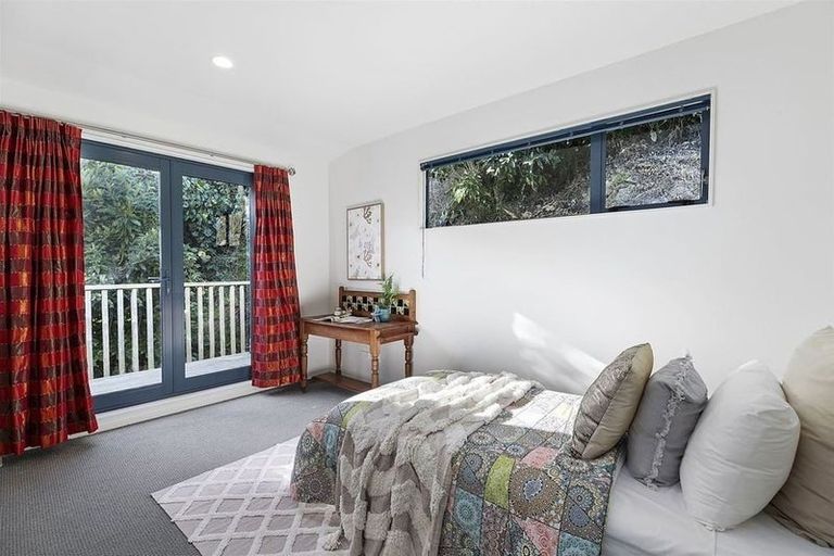 Photo of property in 30 Moana Road, Plimmerton, Porirua, 5026