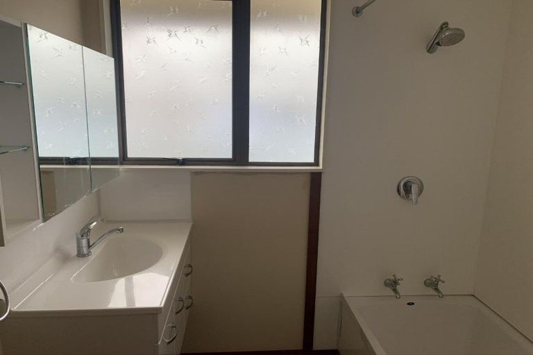 Photo of property in 34a Hood Street, Castlecliff, Whanganui, 4501