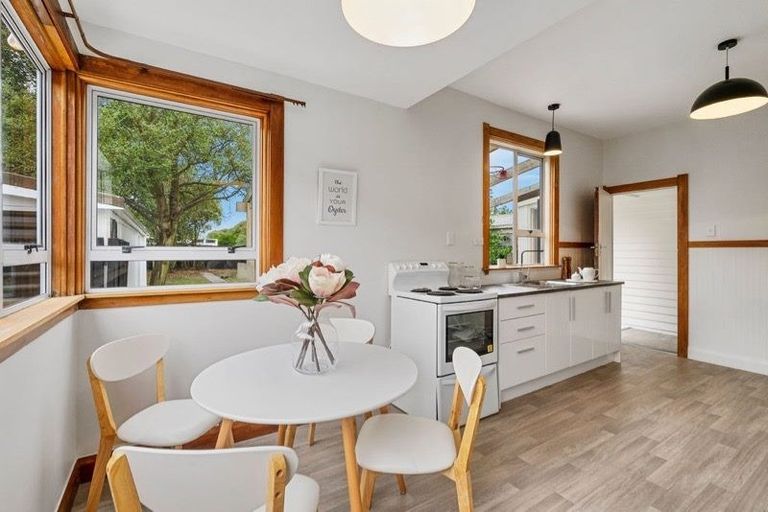 Photo of property in 196 Selwyn Street, Spreydon, Christchurch, 8024