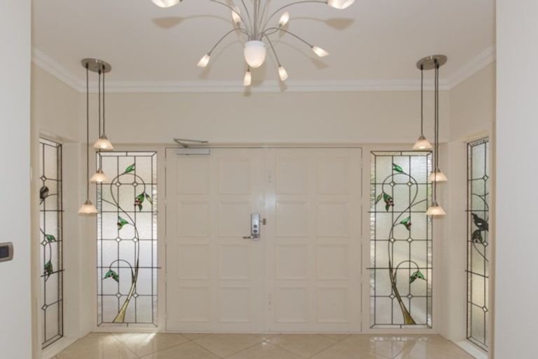 Photo of property in 1 Clearview Close, Dargaville, 0310