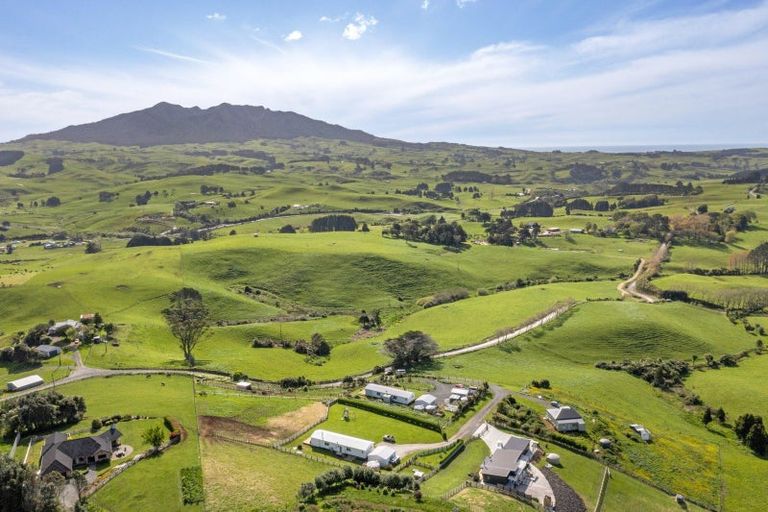 Photo of property in 87c Houchen Road, Raglan, 3295