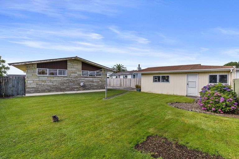 Photo of property in 12 Mount Avenue, Te Aroha, 3320