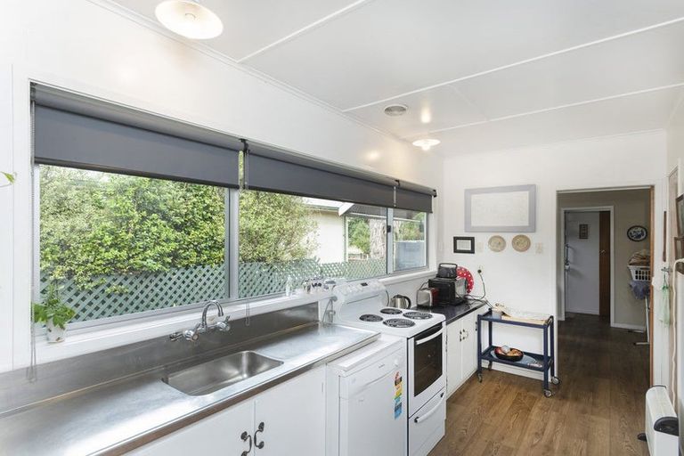 Photo of property in 38 Oak Street, Mangapapa, Gisborne, 4010