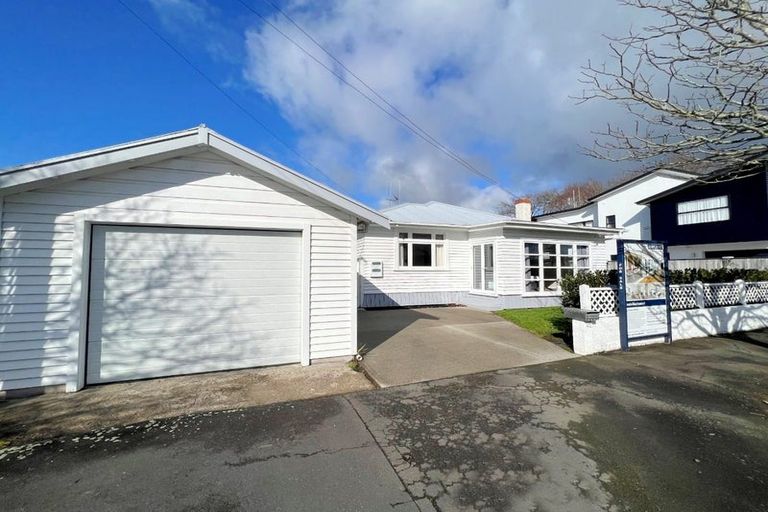 Photo of property in 42 Cook Street, Hamilton East, Hamilton, 3216