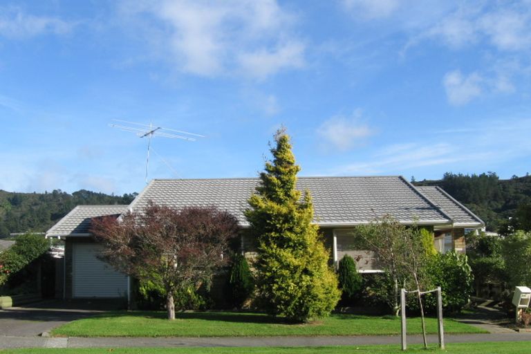 Photo of property in 2/34 Montgomery Street, Stokes Valley, Lower Hutt, 5019
