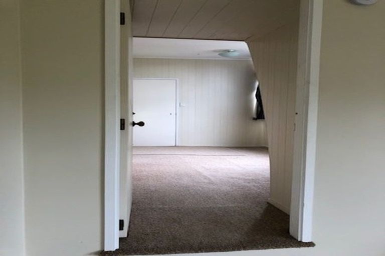 Photo of property in 39 Murphys Road, Totara Park, Auckland, 2019