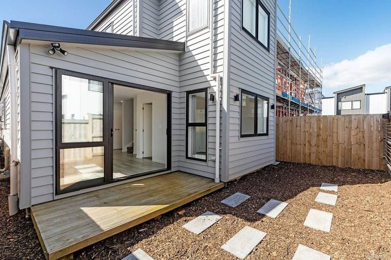 Photo of property in 6 Roku Place, Papakura, 2110