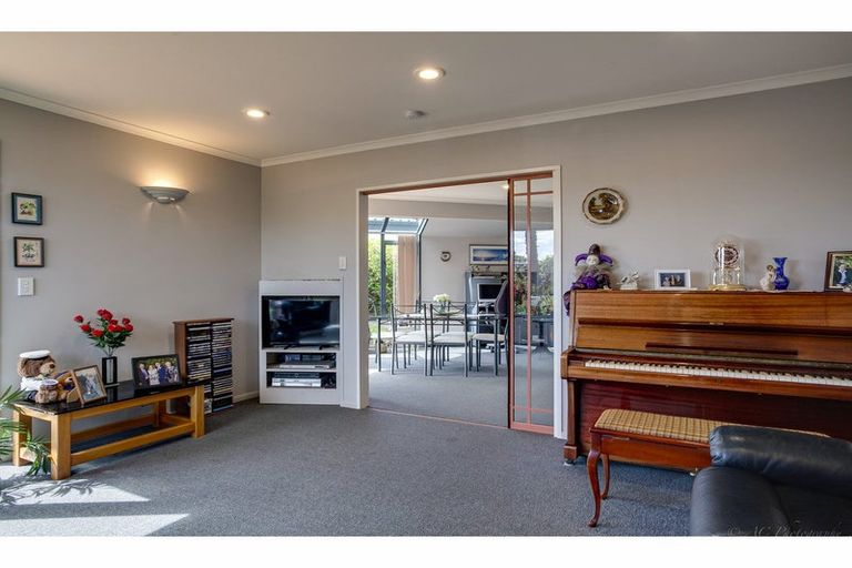 Photo of property in 117 Le Cren Street, Seaview, Timaru, 7910