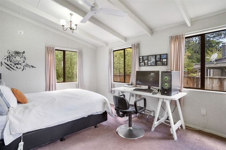 Photo of property in 16 Janome Place, Bucklands Beach, Auckland, 2014