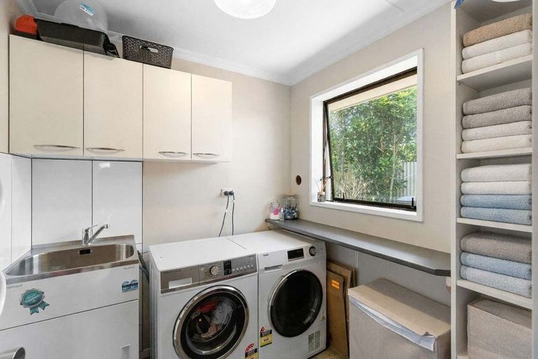 Photo of property in 14 Matipo Street, Levin, 5510
