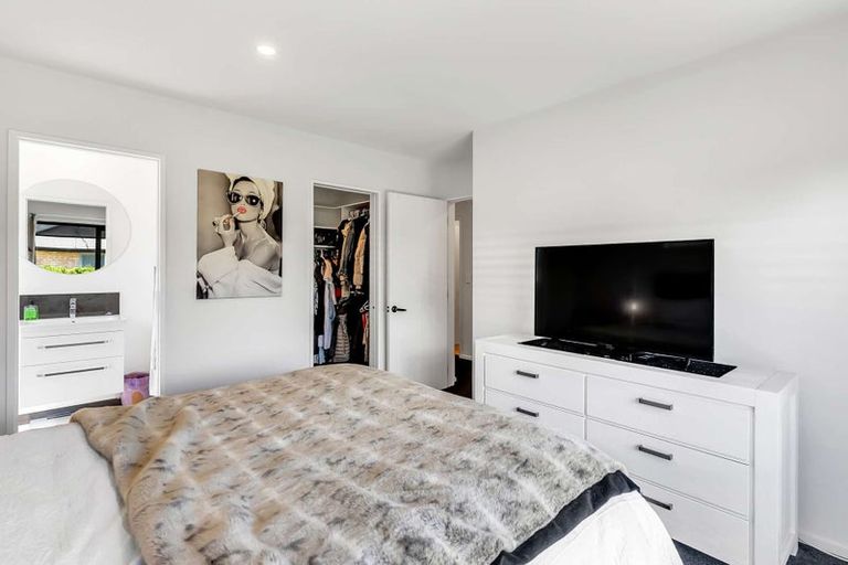 Photo of property in 11 Henrietta Street, Marshland, Christchurch, 8083