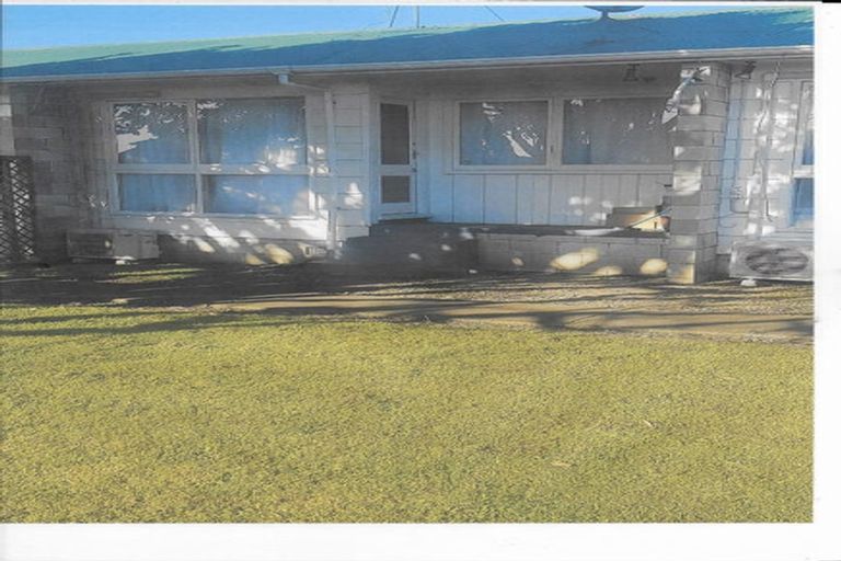 Photo of property in 68a Kenderdine Road, Papatoetoe, Auckland, 2025