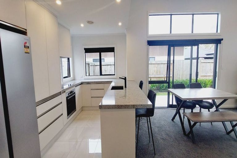 Photo of property in 99c Linton Street, West End, Palmerston North, 4410