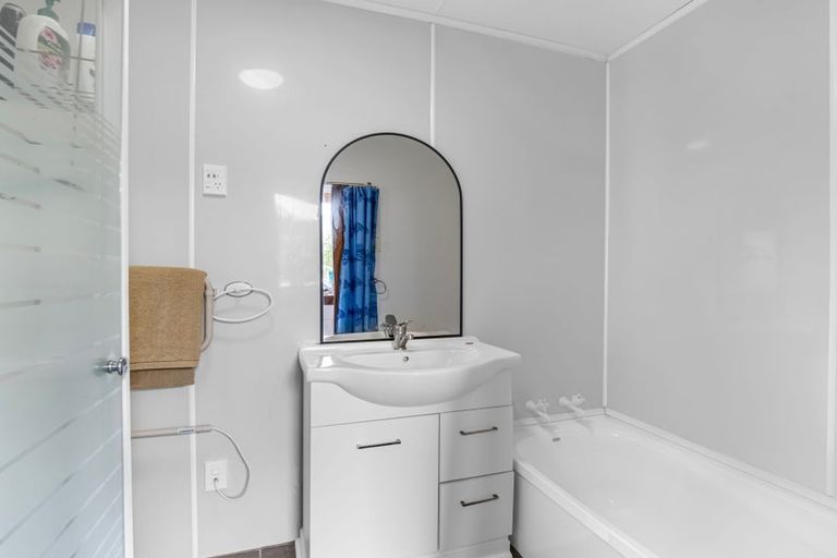 Photo of property in 5 Moore Street, West End, Palmerston North, 4412