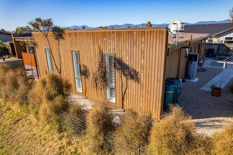 Photo of property in 8 Hari Way, Mapua, 7005