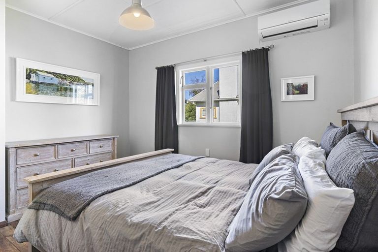 Photo of property in 6 South Featherston Road, South Featherston, Featherston, 5771