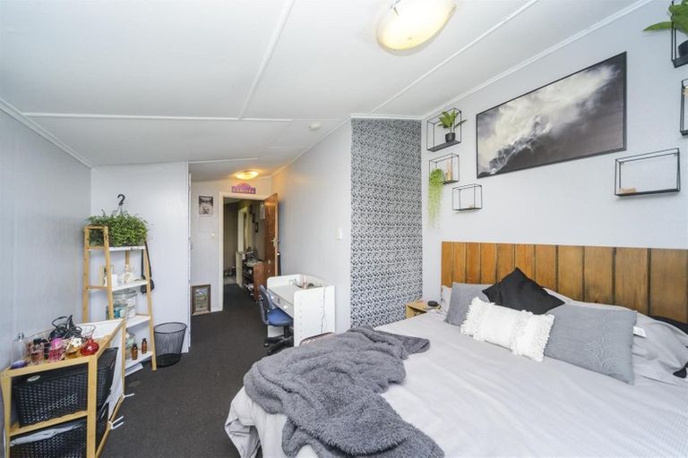 Photo of property in 141a High Street, Bulls, 4818