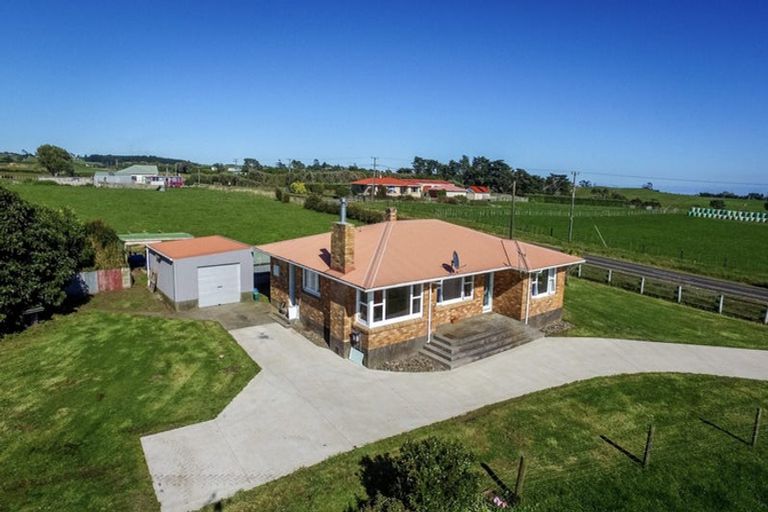 Photo of property in 150 Ahuahu Road, Kaitake, New Plymouth, 4374