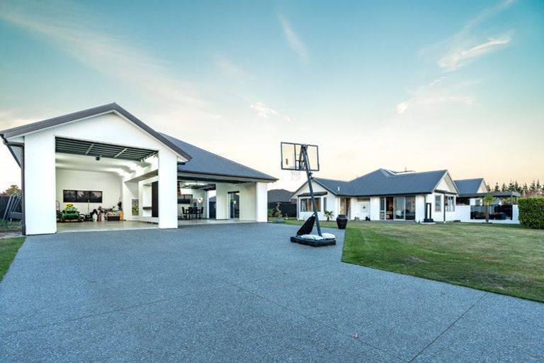 Photo of property in 1 Rossington Drive, West Melton, 7618