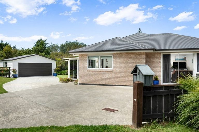Photo of property in 9 Ocean Breeze Drive, Waihi Beach, 3611