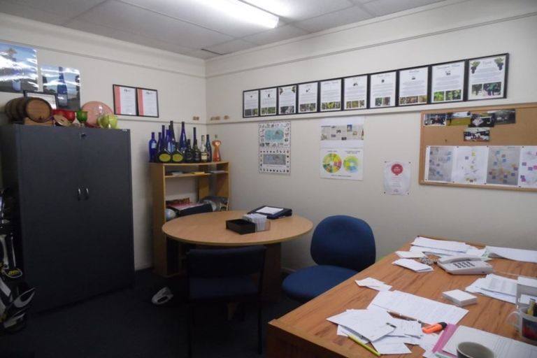 Photo of property in 2/193 Jackson Street, Petone, Lower Hutt, 5012