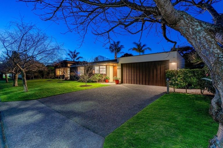 Photo of property in 35 Kohekohe Road, Waikanae, 5036