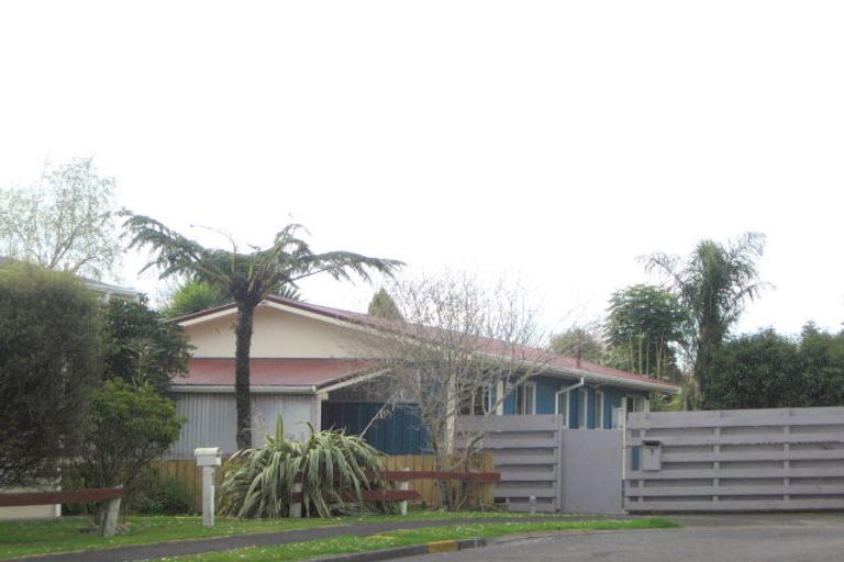 Photo of property in 5 Wayne Place, Ferndale, New Plymouth, 4310