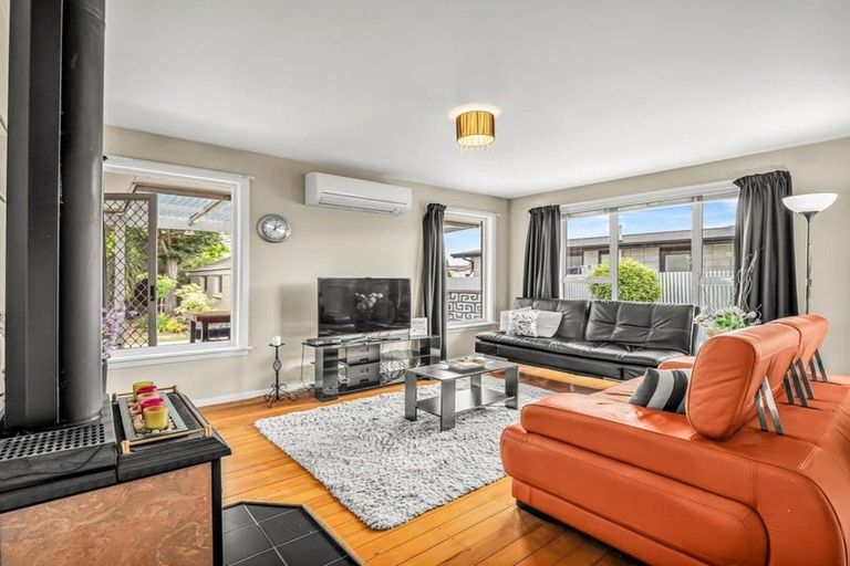 Photo of property in 239 Burwood Road, Burwood, Christchurch, 8083