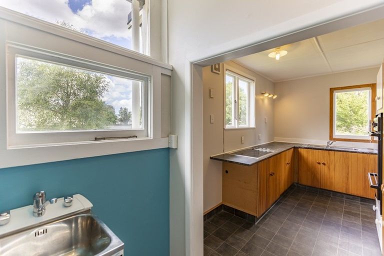 Photo of property in 4a Shanly Street, Waipawa, 4210