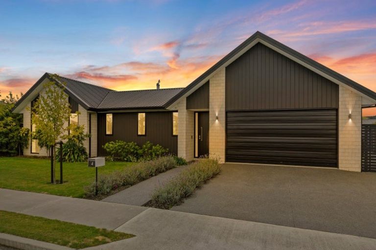 Photo of property in 4 Shier Place, Amberley, 7410