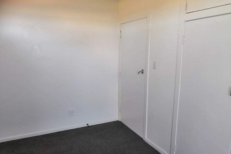Photo of property in 1/75 Settlement Road, Papakura, 2110