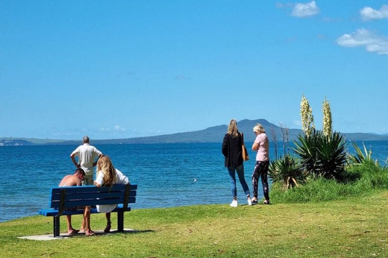 Photo of property in 6/773 Beach Road, Browns Bay, Auckland, 0630