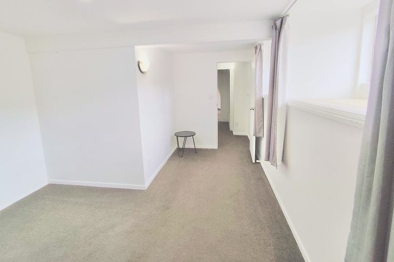 Photo of property in 8 Pasteur Place, New Windsor, Auckland, 0600