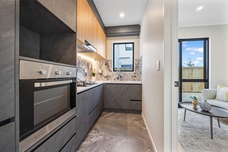 Photo of property in 17 Puia Street, Papatoetoe, 2025