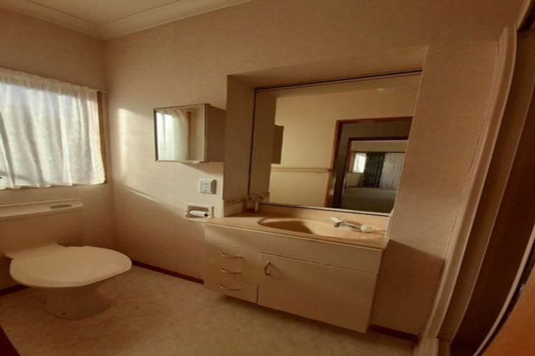 Photo of property in 6 Gerald Place, Omokoroa, 3114