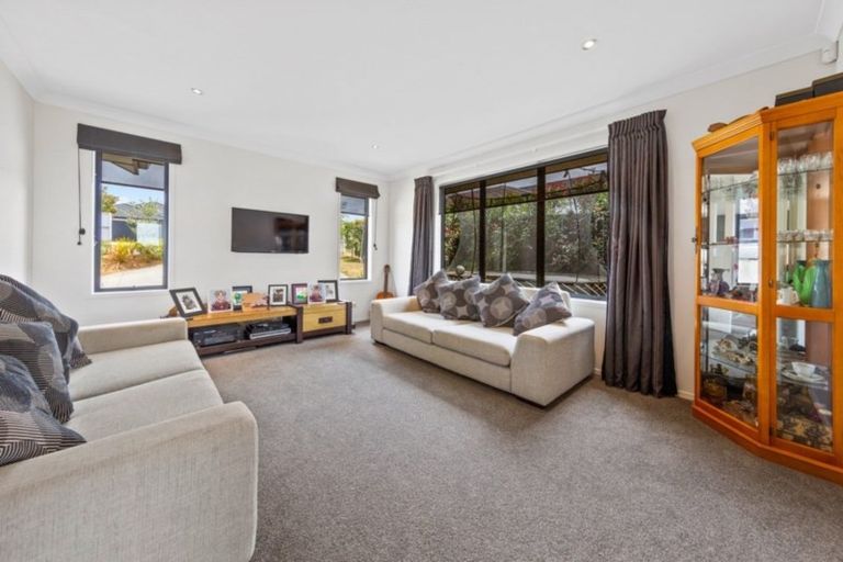 Photo of property in 23 Pyne Crescent, Pokeno, 2402