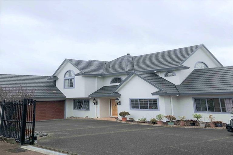 Photo of property in 23 Manor Park, Sunnyhills, Auckland, 2010