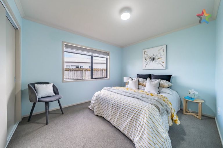 Photo of property in 14a Glen Road, Stokes Valley, Lower Hutt, 5019