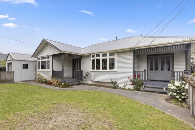 Photo of property in 7 Guiness Street, Avalon, Lower Hutt, 5011