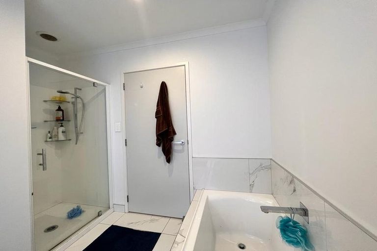 Photo of property in 12 Balmore Crescent, Pokeno, 2402