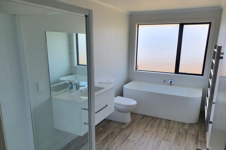 Photo of property in 9b Haultain Street, Kihikihi, Te Awamutu, 3800