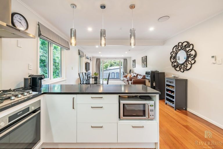 Photo of property in 16 Wilfred Street, Tawa, Wellington, 5028