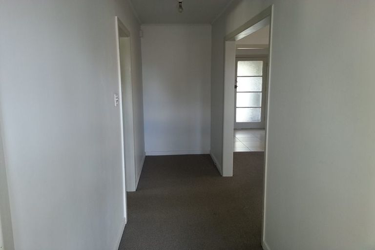 Photo of property in 26 Miro Street, New Lynn, Auckland, 0600