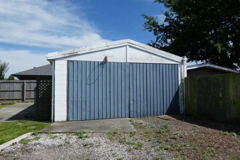 Photo of property in 12 Bellina Place, Broomfield, Christchurch, 8042